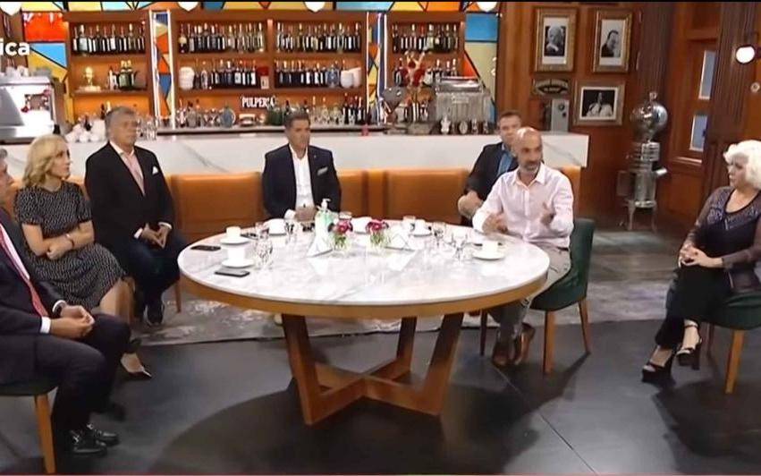 Una mesa de bar diferente