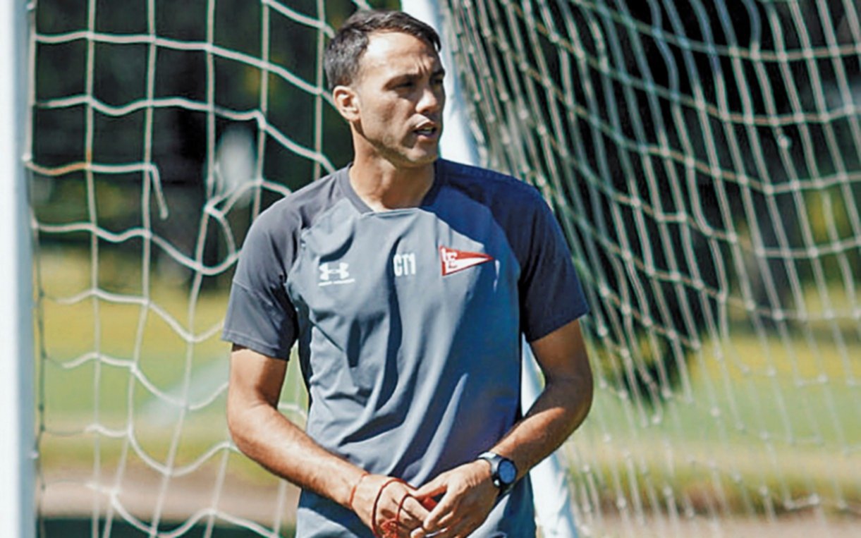 Desábato, entre la recuperación de lesionados y el trabajo futbolístico