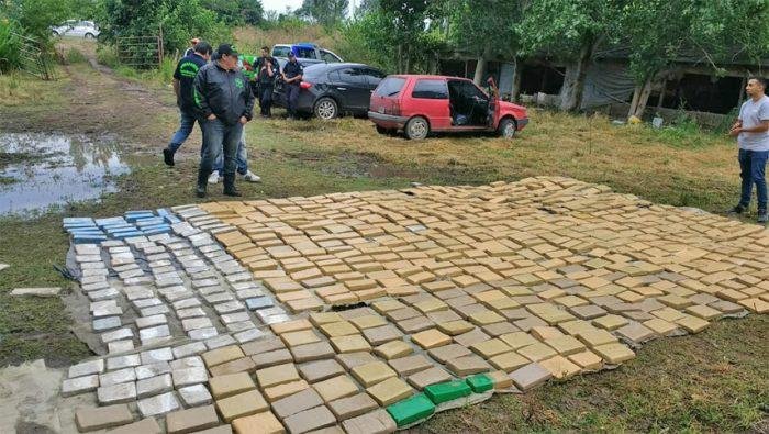 Llevaban marihuana en un falso tanque de gasoil de un camión