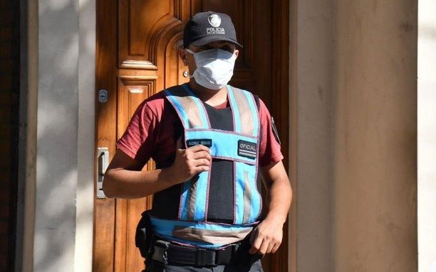Padre denunció a su hija por no cumplir la cuarentena y la Justicia le puso custodia en su casa