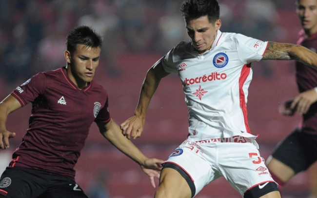 Argentinos Juniors ganó en cancha de Lanús y se afirmó en puestos de Libertadores