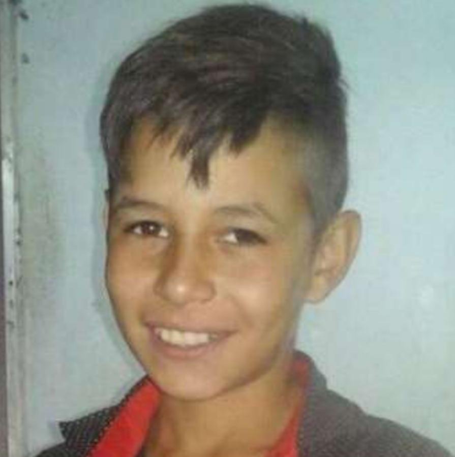 Acusan a tres hermanos por el asesinato de su primo de 13 años