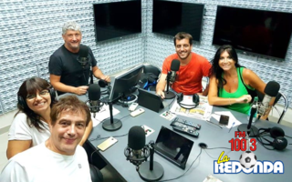 Ya comienza... SIESTEROS! De 14 a 17 por La Redonda 100.3