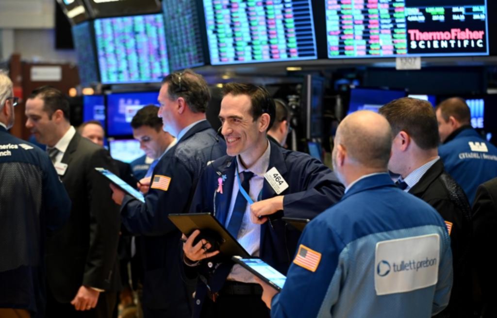 Repunte del petróleo y de las acciones en Wall Street y en los mercados europeos