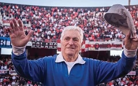 Llora el fútbol: murió Amadeo Carrizo