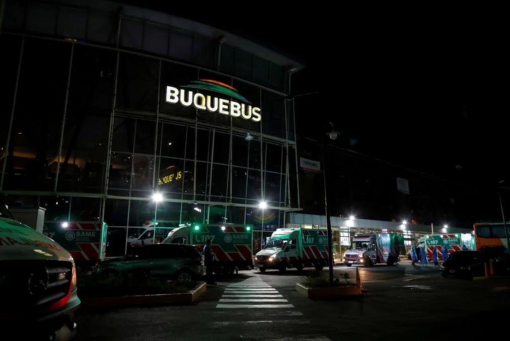 400 pasajeros de Buquebus en cuarentena por un joven con el virus