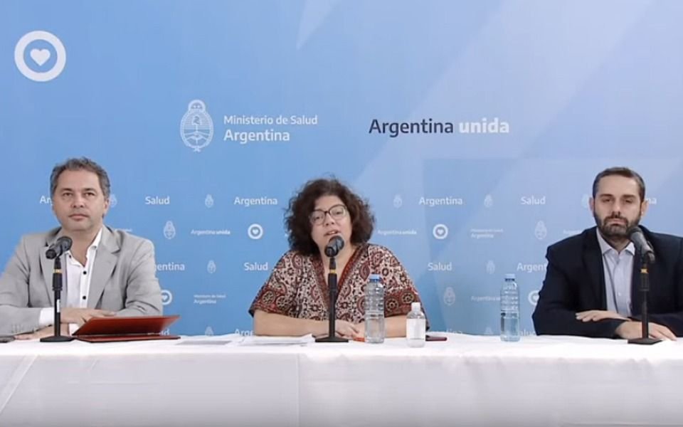 El Gobierno pidió cumplir con el aislamiento porque "hay personas sin síntomas que pueden transmitir el coronavirus"