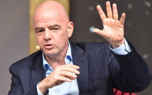 La FIFA quiere aprovechar el parate para hacer una reforma del fútbol