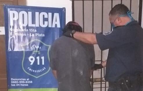 Se mantuvo en silencio el quintero acusado de matar a otro a puñaladas en Olmos