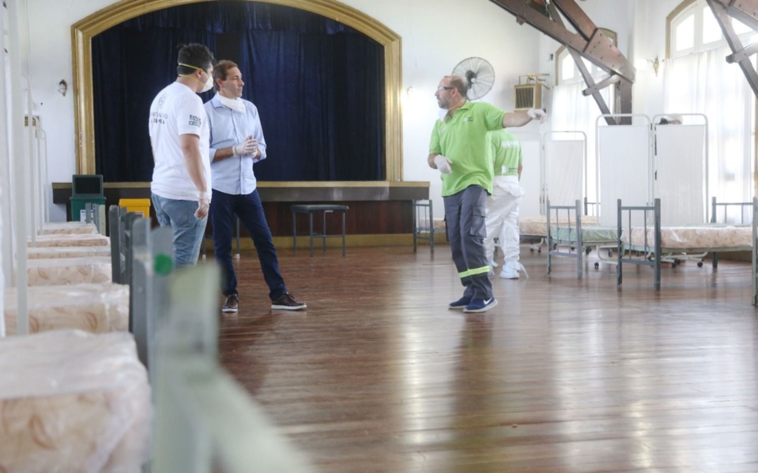 Avanza el hospital de campaña que montan en la República de los Niños