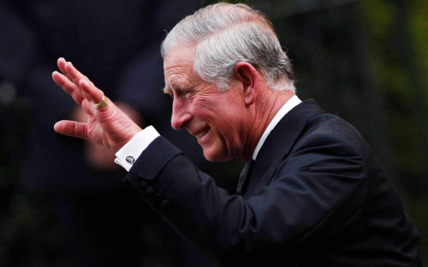 El coronavirus no perdona ni a la realeza: el príncipe Carlos está enfermo y fue aislado