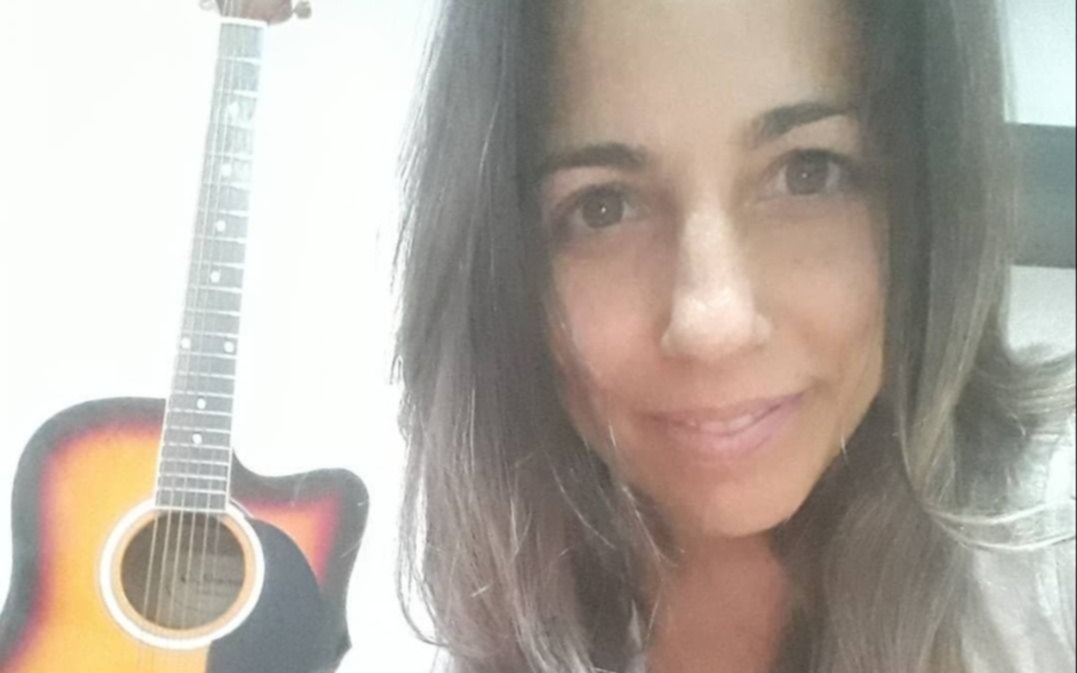 Intentaron apuñalar a una cantante platense en un brutal asalto en Meridiano V