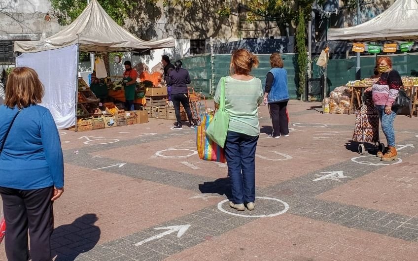 Mercado Vecino en diferentes barrios de Berazategui