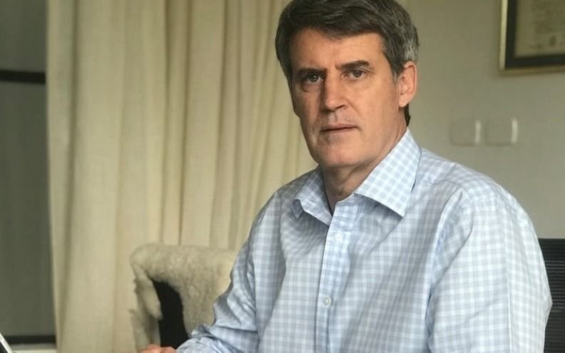 La respuesta de Prat Gay a Cristina: "Si buscan a los que fugaron dólares empiecen por su Jefa"