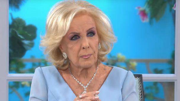 Mirtha, impaciente porque no la vacunaron