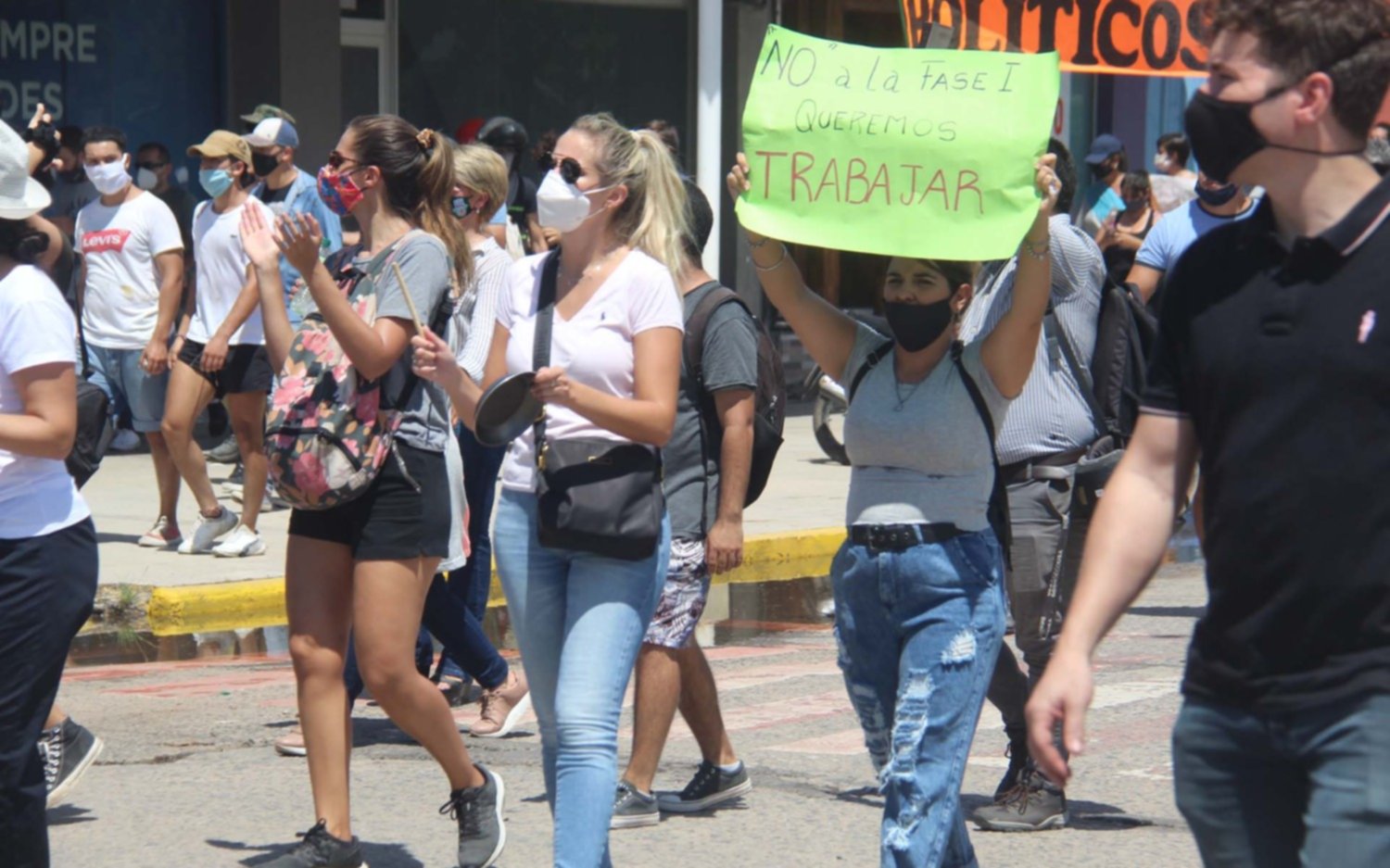 El gobierno de Formosa mantiene su postura de volver a la fase 1 y le apuntó a los manifestantes
