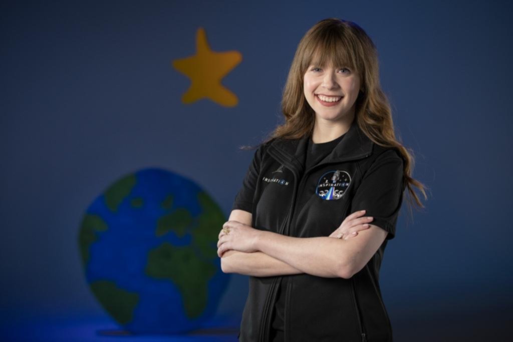 La mujer más joven en viajar al espacio tuvo cáncer infantil
