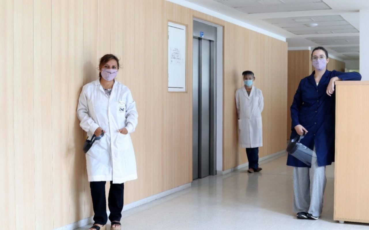 Desarrollan en La Plata un "kit de extracción" de muestras para el diagnóstico del Covid-19