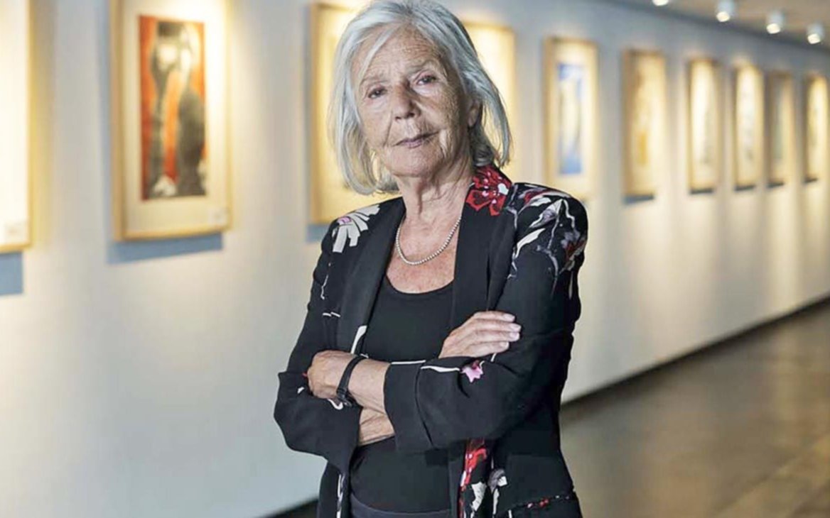 Beatriz Sarlo: "Me autocritico fuertemente, no debí decir por debajo de la mesa"