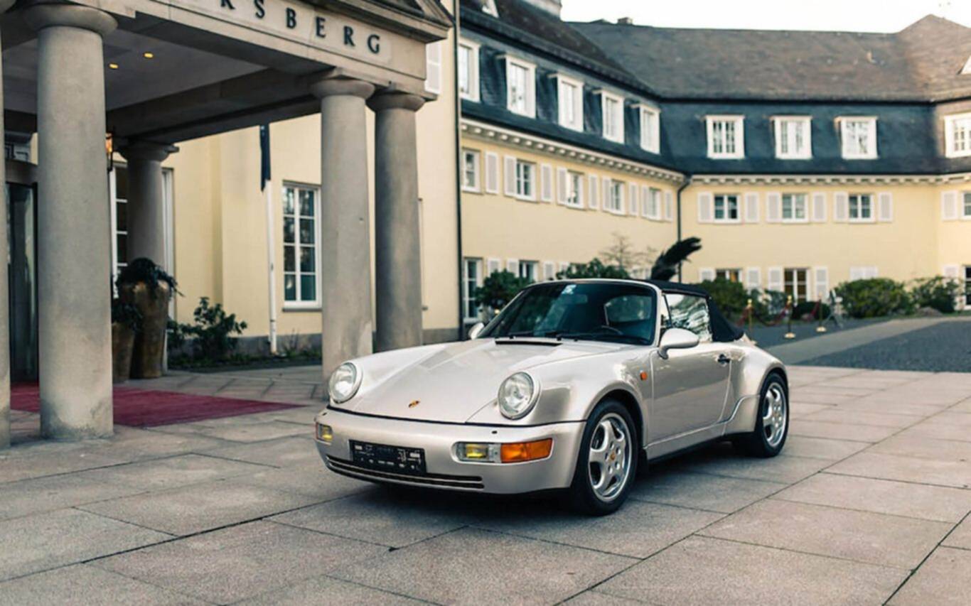 Ofrecen más de medio millón de dólares por un Porsche de Maradona