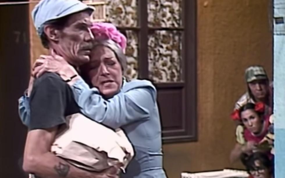 Doña Clotilde, del Chavo del 8, bajo la lupa tras la denuncias contra el zorrino Pepe Le Pew