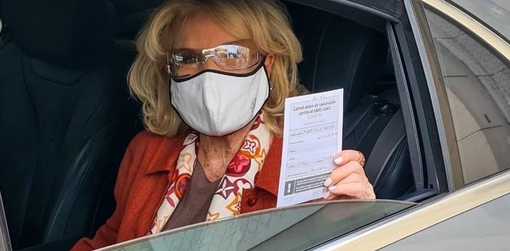 Tras quejarse por la demora, Mirtha se vacunó: “Estoy muy agradecida por la posibilidad”
