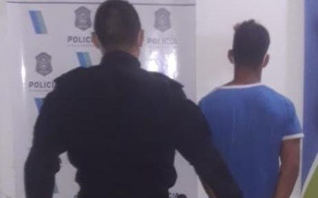 Detuvieron a un "Trapito" que se ponía violento si no le pagaban por sus "servicios"
