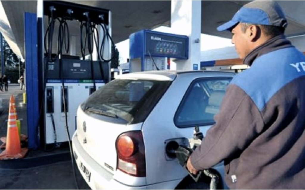 Aumentos confirmados en YPF: 7% el martes y 18% en los próximos tres meses