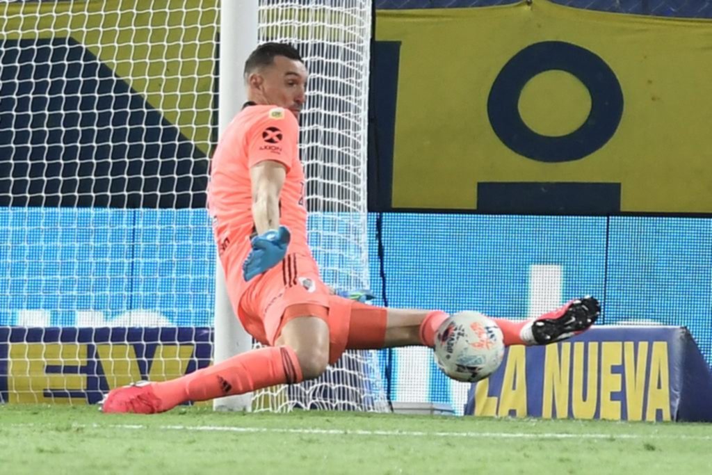 Armani estuvo encendido y mantuvo a los suyos en partido