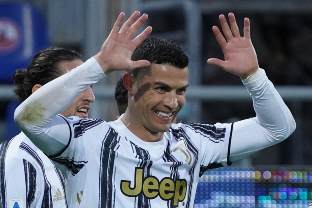 Cristiano acalló las críticas con un triplete ante Cagliari