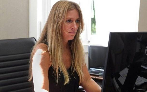 Florencia Carignano, directora de Migraciones, acusó al gobierno de Macri de dejar entrar a 35 mil venezolanos "sin acreditar identidad"