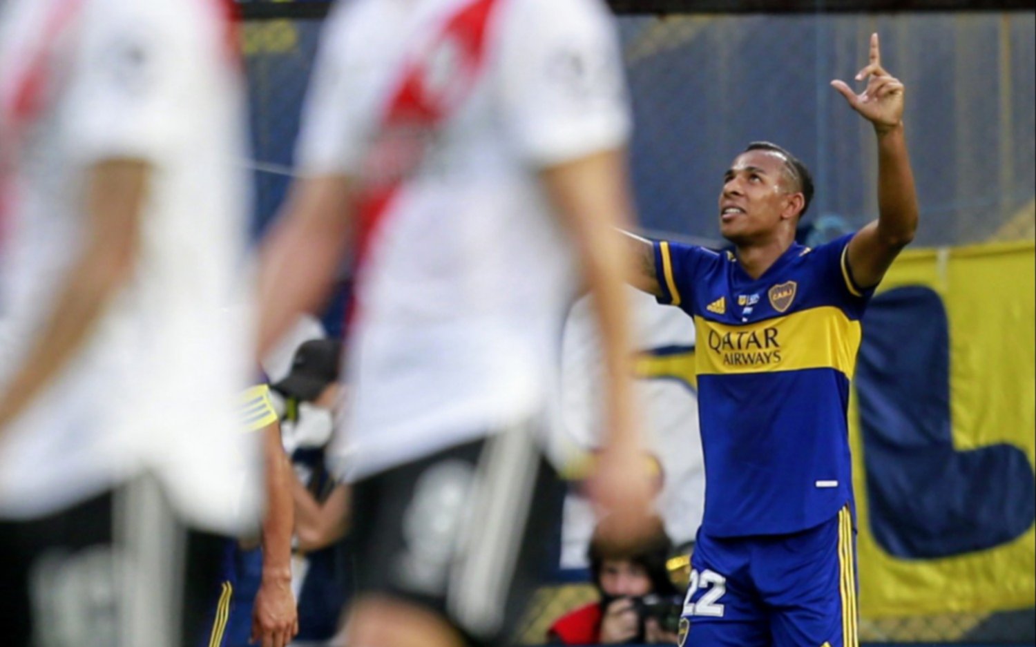 Pedido de juicio oral por violencia de género a Sebastián Villa, delantero de Boca que metió un gol en el Superclásico