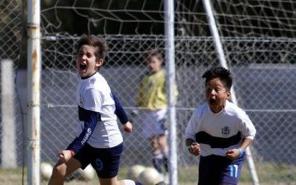 Semana de pruebas en el fútbol infantil albiazul