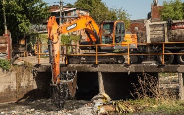 Trabajos de mantenimiento y limpieza en Quilmes