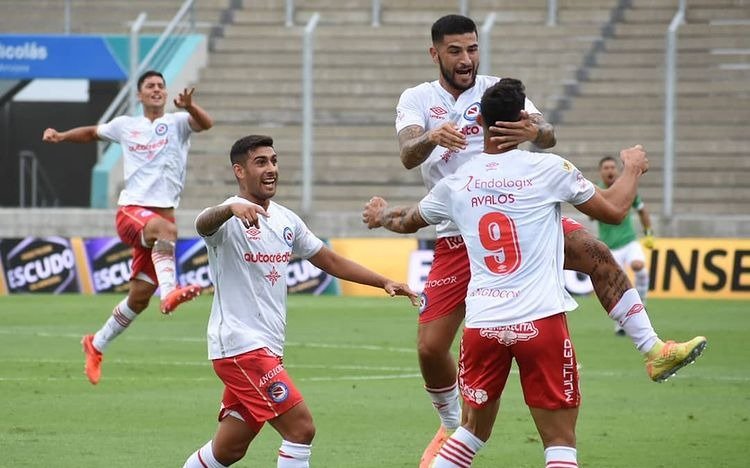 Gimnasia, atento: Argentinos eliminó a Colón y clasificó a los octavos de la Copa Argentina