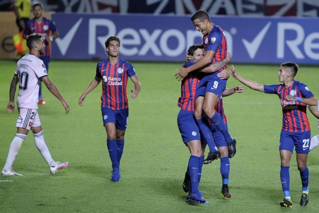 San Lorenzo sigue de pie y ahora lo espera Santos