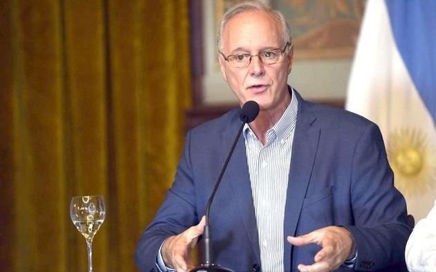 Para Gollan, aplicar una sola dosis a más gente "nos parece una estrategia adecuada"