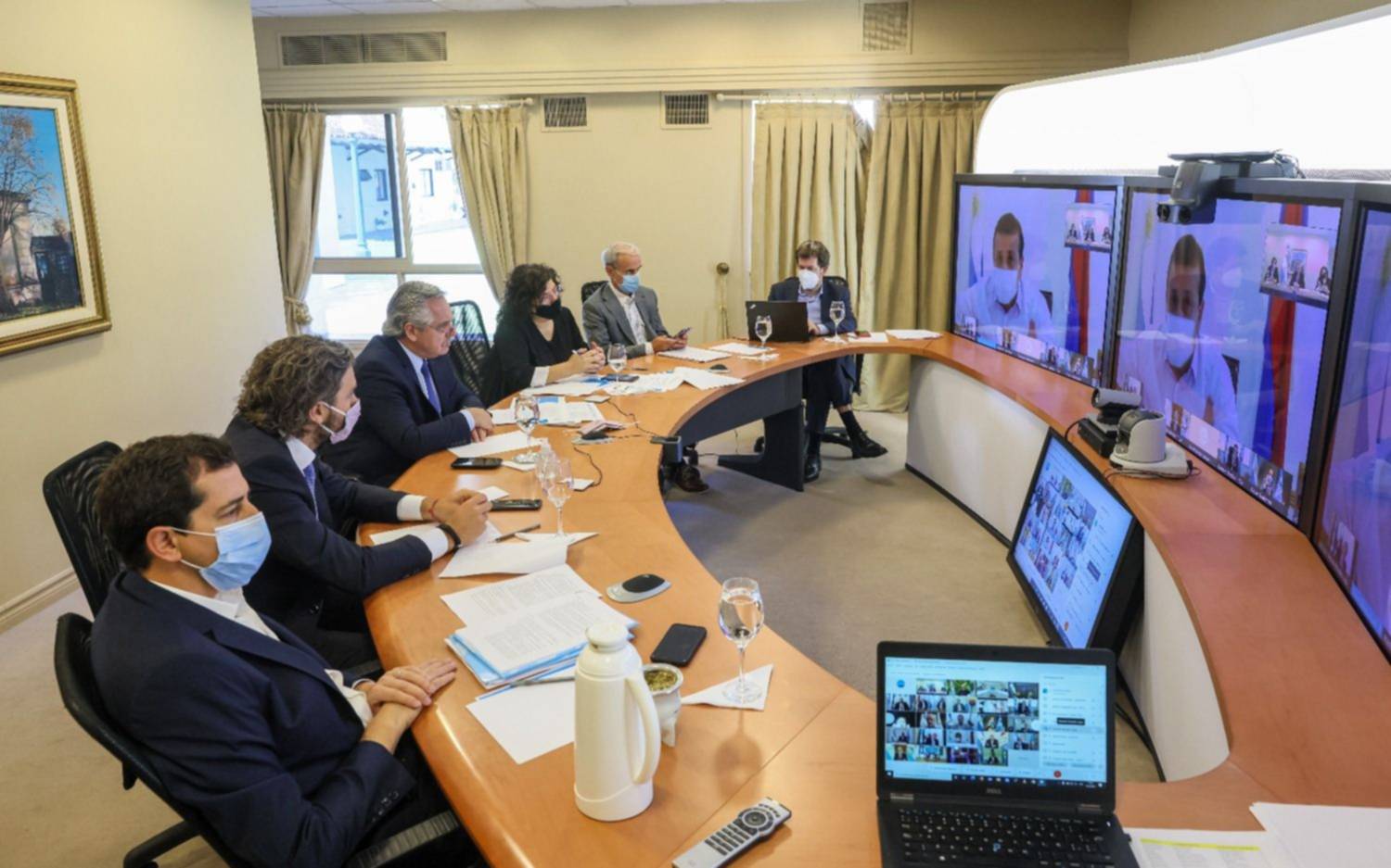 Los gobernadores respaldaron la idea del Gobierno de restringir la circulación