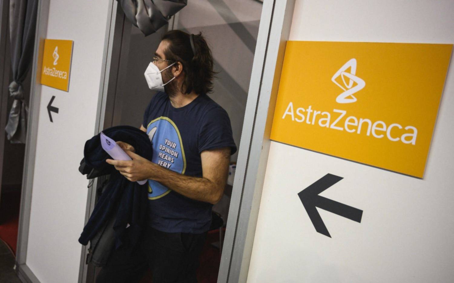Identifican la posible causa de trombosis provocadas en casos de vacunados con AstraZeneca