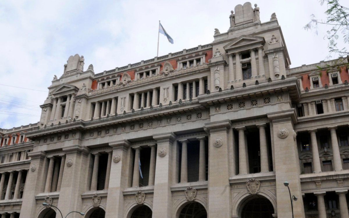 La demanda que jueces y fiscales preparan contra el Gobierno Nacional: el motivo