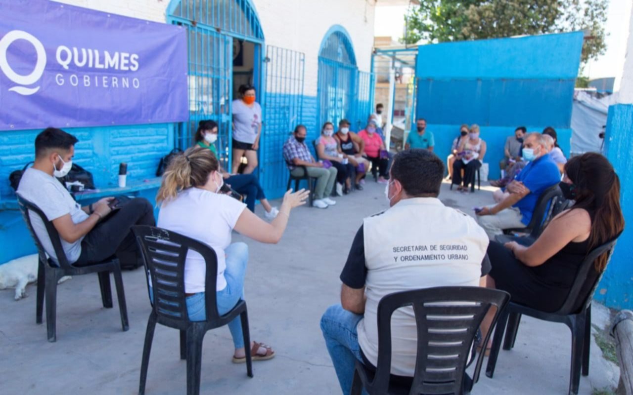 Explican a los vecinos el plan de prevención del delito