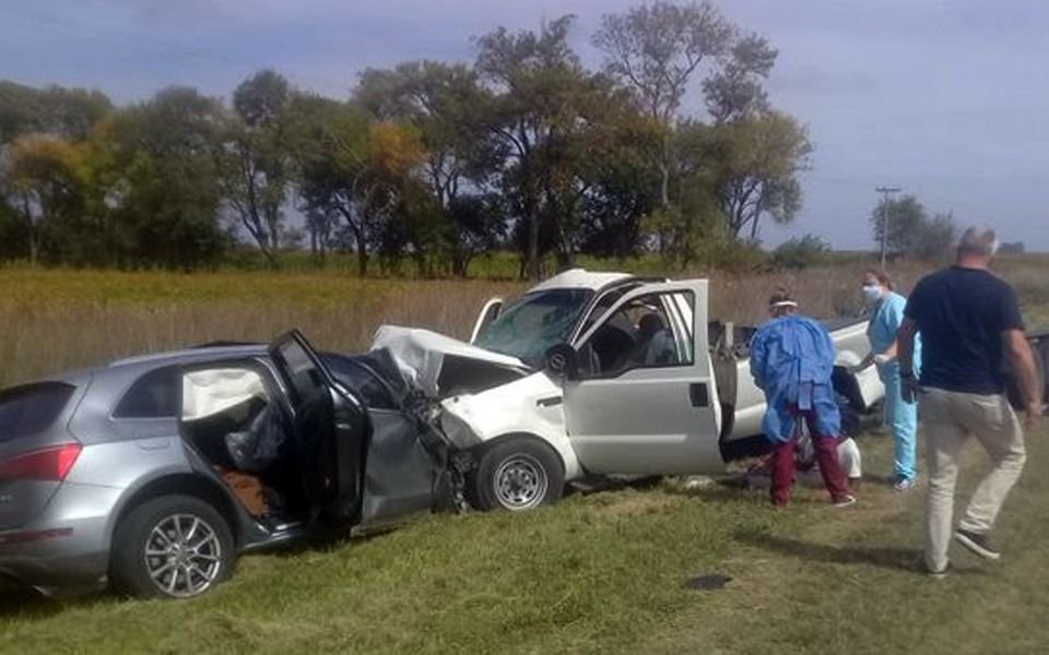 Se mató un matrimonio de La Plata en accidente frontal en la Ruta 5