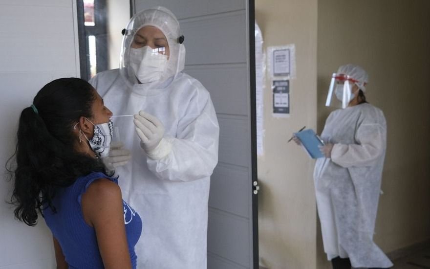 El COVID sigue en aumento en Argentina: 9.405 nuevos contagios y 153 fallecidos en el día