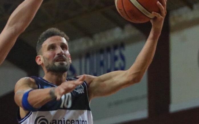 El Lobo recibe a la Academia de Chivilcoy