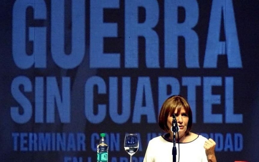 Patricia Bullrich presenta en La Plata su libro "Sin Cuartel"