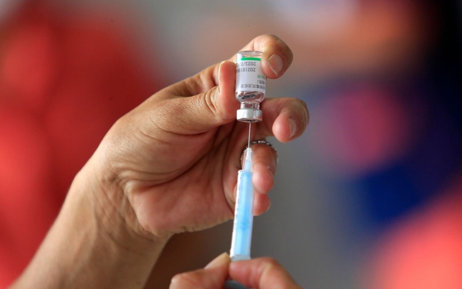 La ANMAT aprobó la aplicación de la vacuna Sinopharm para mayores de 60 años