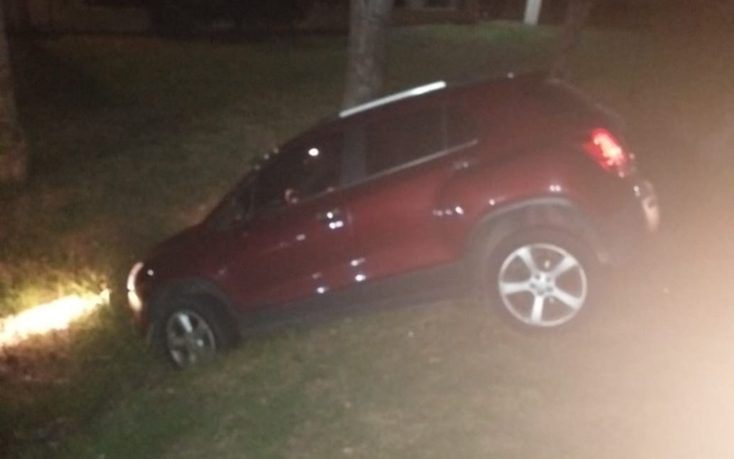 Roba un auto y detienen a integrante de una banda que hacía “entraderas” en City Bell 
