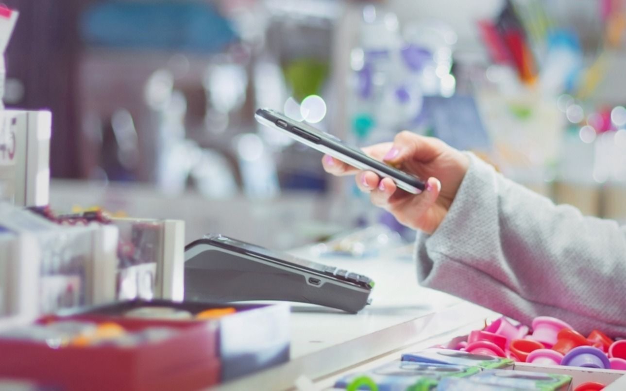 Otro viernes de 45% de descuento con Cuenta DNI: los comercios de La Plata adheridos