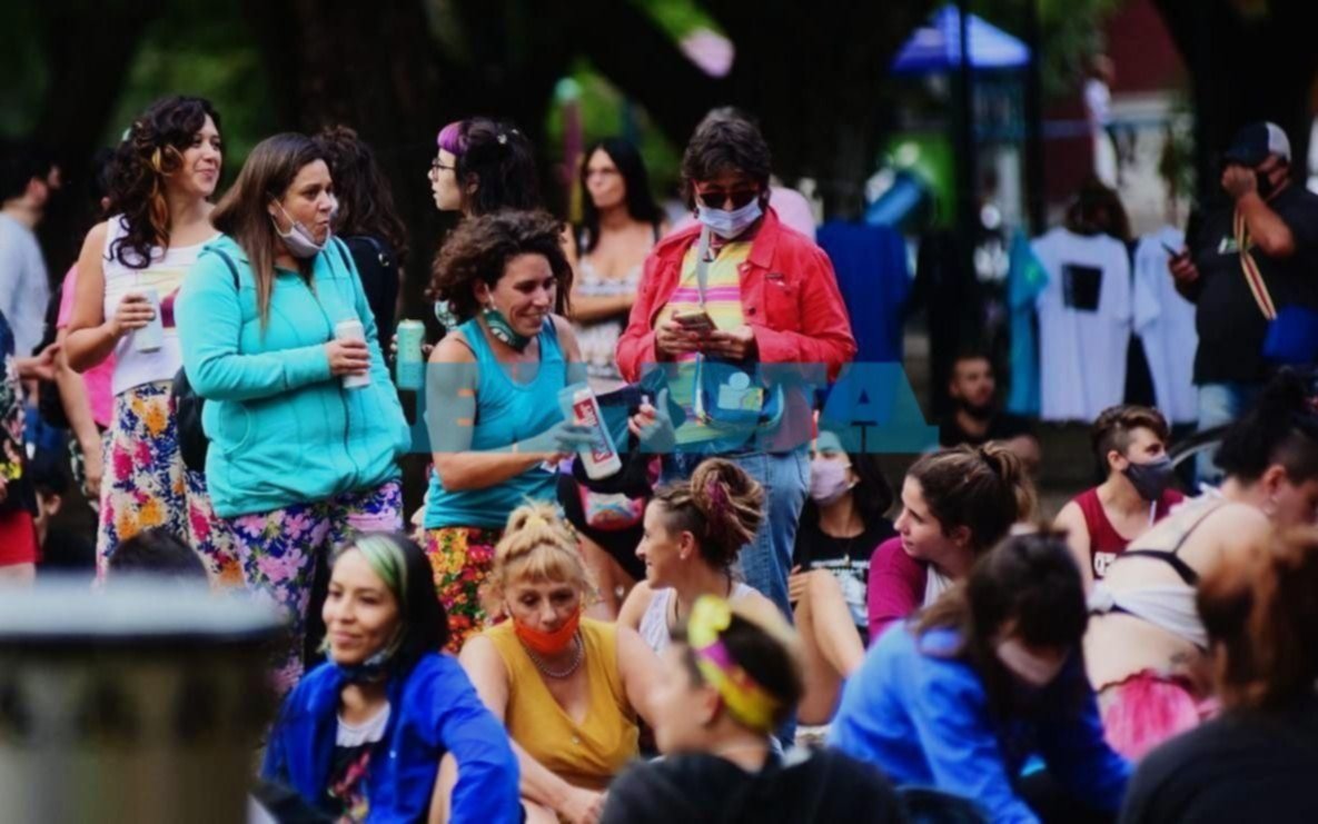 Se realizó el primer carnaval trans-travesti en La Plata