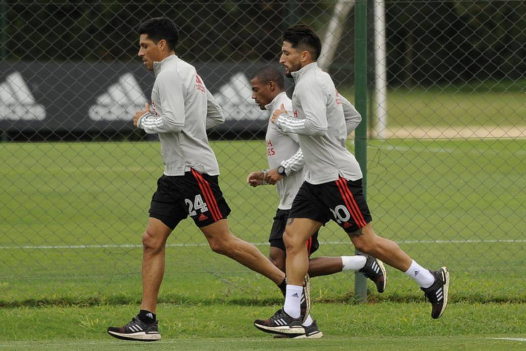 River, ante Racing, con la necesidad de otra victoria